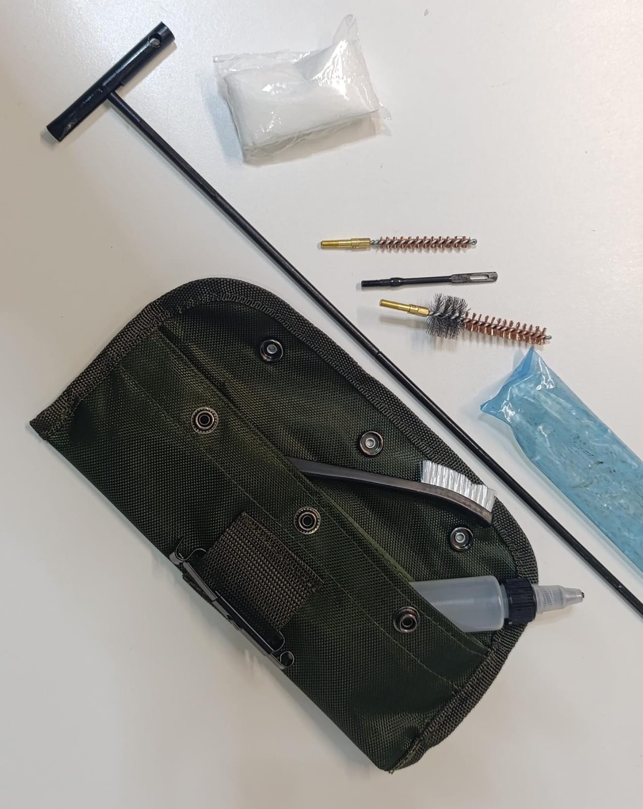 KIT PORTATILE CON BACCHETTA PER CARABINE - PULIZIA CANNE CAL. 5,56-.223-.223-5,6 - immagine 2